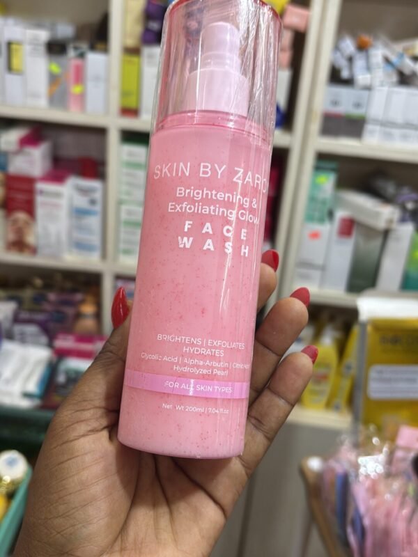Skin by Zaron Brightening & Exfoliating Glow Face Wash