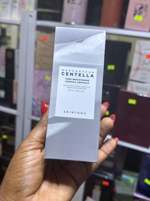 SKIN1004 MADAGASCAR CENTELLA TONE BRIGHTENING AMPOULE