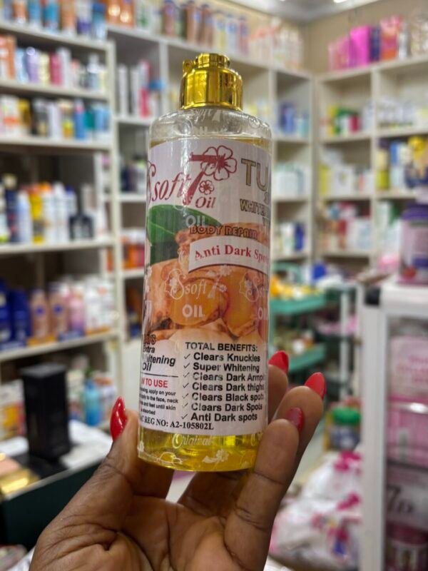 Soft 7 Turmeric Whitening and Glowing body oil (250ml)