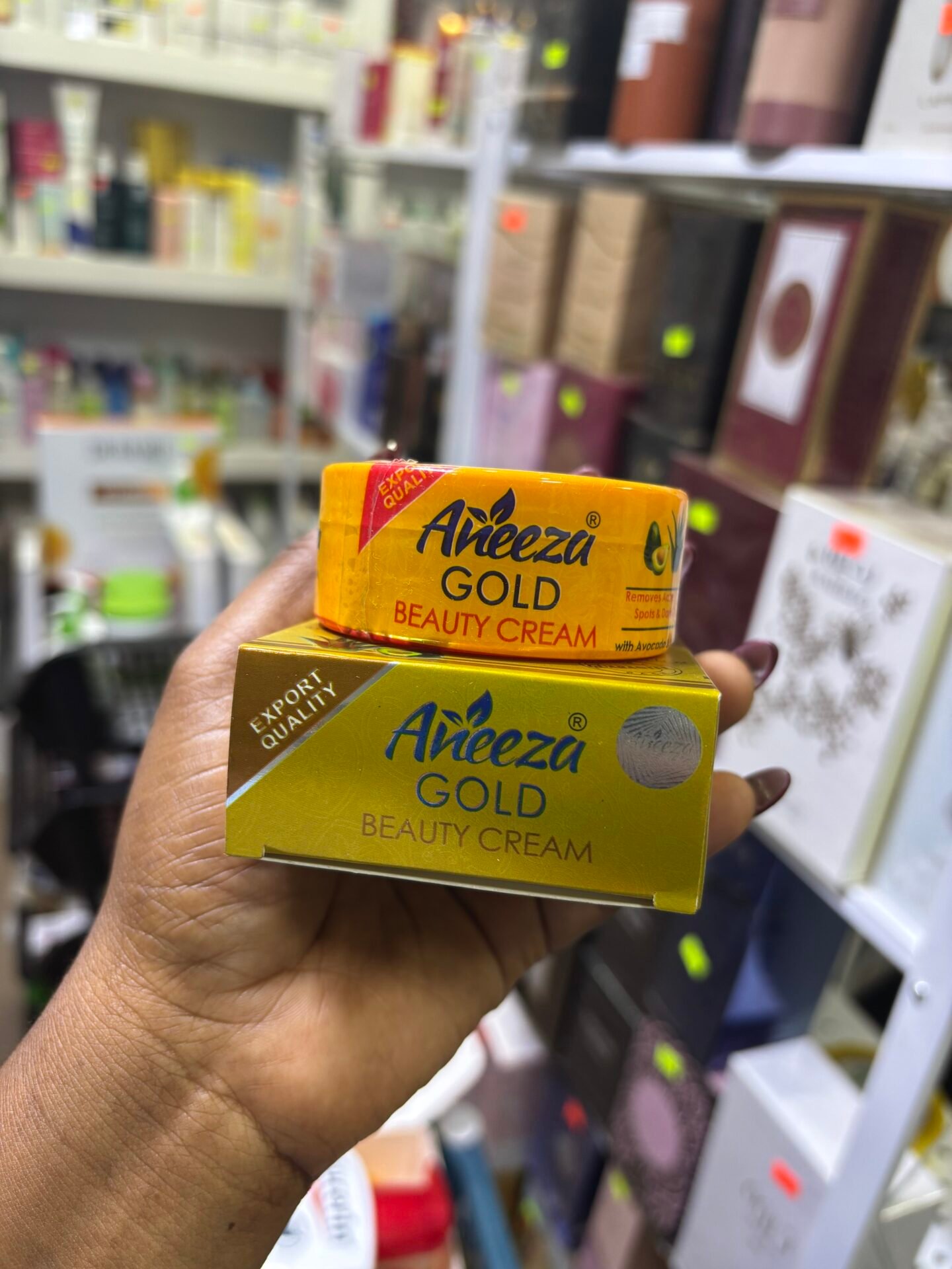 Aneeza gold beauty cream